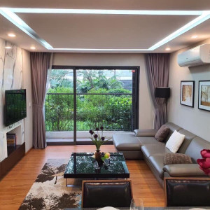 Cần tìm gấp đi làm ngay