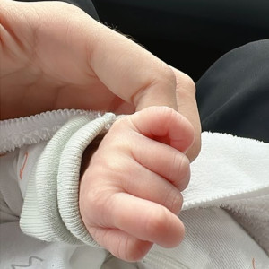 Nhà Nguyễn Thông quận 3 , cần chị chăm bé, Lương 10 tr.