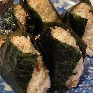 Em cần chị chăm bà khu Bình Thạnh - Lương 13 triệu ( bao ăn ở )