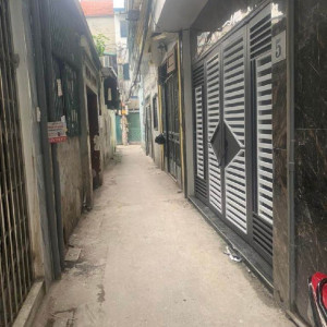 Cần gấp người chăm bà , bà nay 77 tuổi .