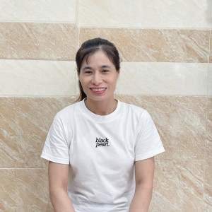 Chị Ngô Thị Hương, sinh năm 1980 , người miền Trung