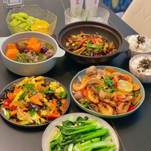 Cần cô gvn - phụ chăm bé 4 tháng ở Vinhomes tân cảng Bình Thạnh