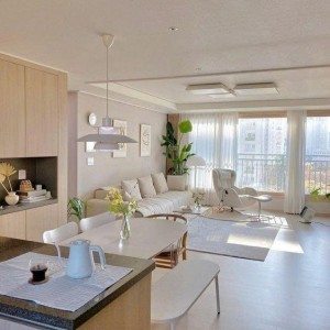 Tuyển người giúp việc ở lại tại đường Tân Hương, quận Tân Phú. Lương 11tr