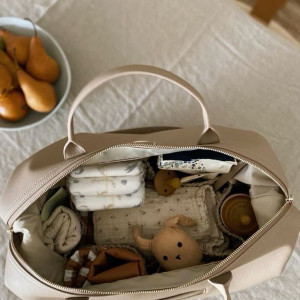 Cần Tuyển Cô Chuyên Chăm bé ở quận 2