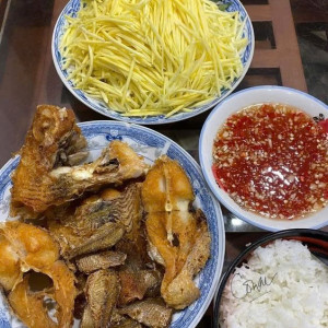 Chung cư ở Thủ Đức , nhà có 2 vợ chồng và 2 bé ( 1 bé 2 tuổi và 1 bé 8 tuổi )