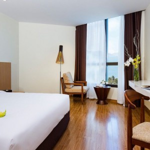 Cần cô Tạp vụ khách sạn  ở Tân Phú