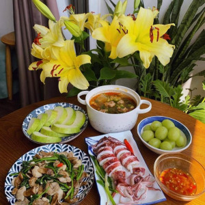 Cần 1 cô giúp việc nhà người miền Trung từ 45-52 tuổi.