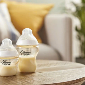 EM ĐANG CẦN GẤP CÔ BẢO MẪU CHO BÉ 6 THÁNG TUỔI TẠI TÂN BÌNH LƯƠNG 10TR BAO ĂN Ở