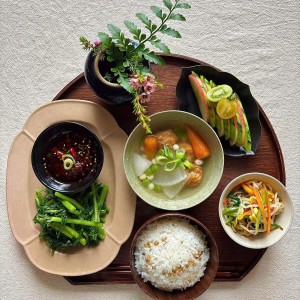 Cần cô giúp việc nhà ở quận 4 - lương 10tr bao ăn ở