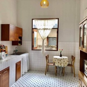 Gia đình cần cô giúp việc nhà làm ở lại, nhà 1 trệt 1 lầu tại đường Phan Huy Ích, Quận Tân Bình,