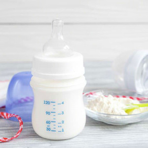 Em bé 6 tháng ở đường Tân Kỳ Tân Qúy - Tân Bình cần chị về chăm lương 10tr bao ăn ở