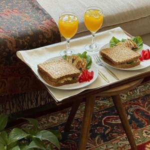 Cần cô giúp việc nhà ( 1 trệt 2 lầu ) - quận 5 - lương 11tr