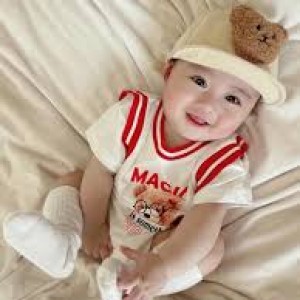 VỢ CHỒNG EM ĐI LÀM- CẦN CHỊ CHĂM BÉ 8 THÁNG- QUẬN 3- BAO ĂN Ở 