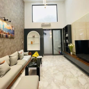 Nhà 1 trệt 1 lầu ở Phan Huy Ích - Gò Vấp cần tìm gấp 1 chị Giúp Việc Nhà Lương 9tr bao ăn ở