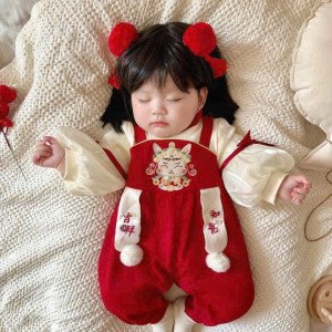 Đang cần chị chăm bé 4 tháng ở quận 11 ( bao ăn ở ) Lương 14 triệu.