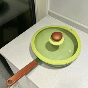 tìm chị giúp việc làm ở lại LƯƠNG 12 TRIỆU , Em ở Thủ Đức