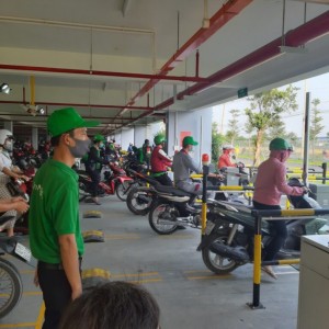 📢 TUYỂN NAM GIỮ XE – LÀM VIỆC TẠI QUẬN 1