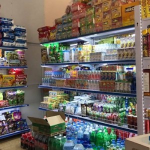 Quán tạp hóa sữa- bán các loại đồ chơi trẻ em- cần chị về phụ bán Nguyễn Thi Xiếu- Quận 7- Bao ăn ở