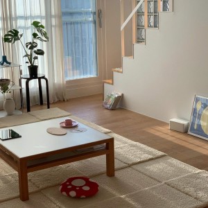 Cần gấp cô giúp việc ở quận 10 nâu ăn dọn dẹp - lương 10tr