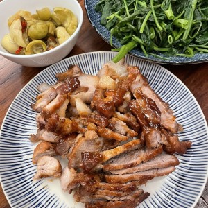 Nhà em cần gấp chị giúp việc nhà Quận 7, gần ở khu Phú Mỹ Hưng, lương 12 triệu( bao ăn ở )