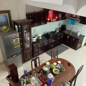 Cần gấp người giúp việc , ở quận hóc môn , Lương 10 triệu