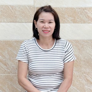 Chị   Nguyễn Thị Dàng           Sinh năm 1977         Quê : Thừa Thiên Huế