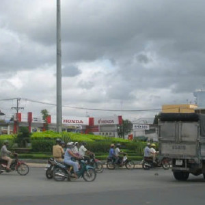 NHÀ CÓ 1 LẦU Ở GẦN VÒNG XOAY AN LAC- BÌNH TÂN TÌM CÔ GIÚP VIỆC NHÀ LƯƠNG THÁNG 12 TRIỆU