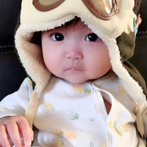 EM ĐANG CẦN GẤP CHỊ BẢO MẪU CHO BÉ 5 THÁNG LƯƠNG 10TR TẠI ĐƯỜNG HỒNG BÀNG- QUẬN 5