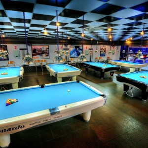 Lương 8tr bao ăn ở - nhân viên tạp vụ quán Bida