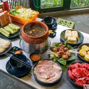 Cần gấp năm 25 tuổi đổ lại , nữ đủ 16 – 45 tuổi ( bao ăn ở lại )