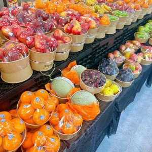 Shop trái cây và bánh kẹo nhập khẩu ở quận 7 tuyển nhân viên nam/nữ ở lại