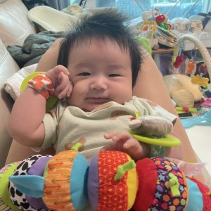 Cần chị về phụ chăm bé cùng em ( Nguyễn Văn Cừ, Q5)