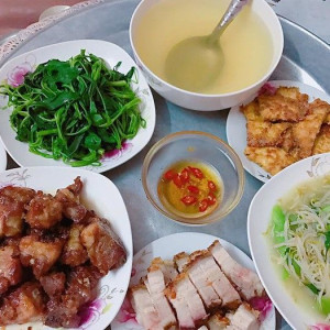 Gia định chị Hà ở quận 11 cần chị giúp việc nhà.