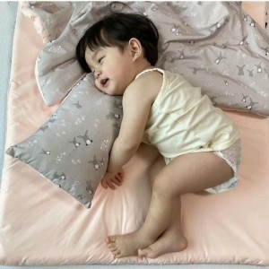 Nhà 1 trệt 1 lầu ở đường Cách Mạng Tháng Tám, Quận 10 cần người chăm bé 2 tuổi