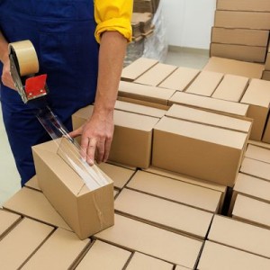 Cần 1 nam làm đóng gói hàng online ở quận 6 .