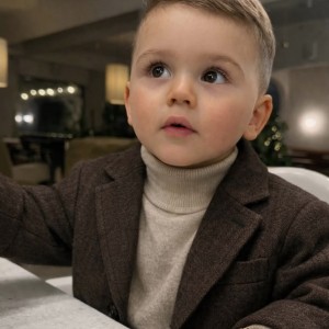 Nhà 1 trệt 1 lầu đường Lý Thường Kiệt quận 11 cần người chăm bé 15 tháng