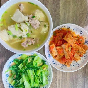 NHÀ EM Ở BÌNH THẠNH CẦN TÌM CHỊ VỀ GIÚP VIỆC NHÀ LƯƠNG 12TR