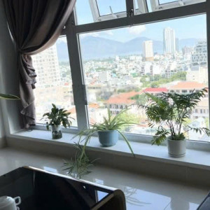 Chung cư  Vinhome Grand Park -Q9  cần gấp 1 chị giúp việc nhà  Lương 10tr