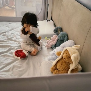 Tìm người chăm bé 1 tuổi tại Quận 12 - Lương 13 triệu ( bao ăn ở )