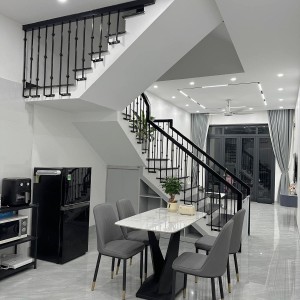 CẦN GẤP CÔ GIÚP VIỆC NHÀ LƯƠNG 15TR