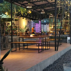 QUÁN NHẬU Ở CÁT LÁI- QUẬN 2 CẦN 2 NỮ PHỤ QUÁN LƯƠNG 8TR BAO ĂN Ở