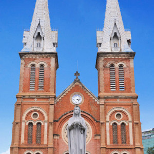 NHÀ EM GẦN NHÀ THỜ ĐỨC BÀ- QUẬN 1 CẦN TÌM CHỊ VỀ GIÚP VIỆC NHÀ LƯƠNG 13TR