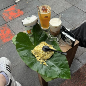 Quán cơm văn phòng ở Tân Bình cần 2 nhân viên nam hoặc nữ phục vụ