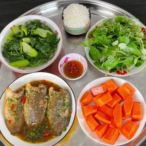 Tuyển Gấp: Chị giúp việc nhà Quận 11 - Lương 12 triệu( bao ăn ở )