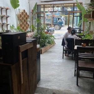 📌 TUYỂN GẤP NỮ QUẢN LÝ QUÁN CAFE – KHU VỰC HÓC MÔN
