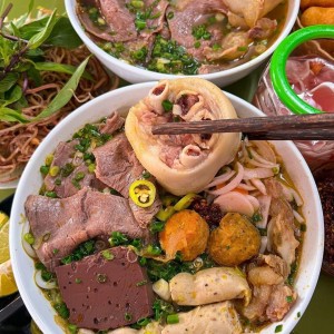 🛎️ TUYỂN NHÂN VIÊN PHỤ QUÁN BÚN BÒ HUẾ 🛎️