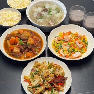 Cần tuyển cô nấu ăn cho nhân viên ở Xuân Thới Sơn, Hóc Môn 