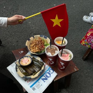 ĐƯỜNG QUAN TRUNG- THỦ ĐỨC- EM CẦN CHỊ PHỤ BÁN QUÁN CÀ PHÊ- BAO ĂN Ở