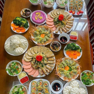 Nhà ở Quận 7 , 10 người lớn