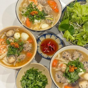 CẦN 1 CHỊ VỀ Ở VỚI ÔNG BÀ